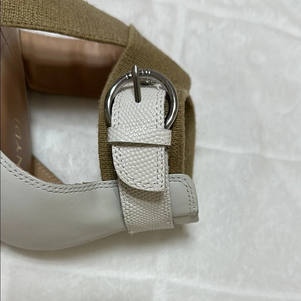 NYDJ Stylish White‎ and Tan Wedge Sandals